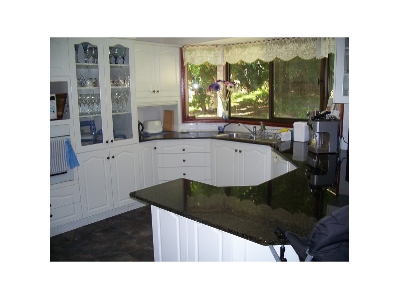 32 Albert Street, Valentine NSW 2280