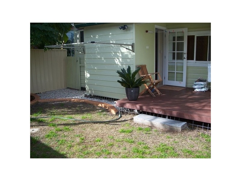 16 Bowser Street, Hamilton North NSW 2292