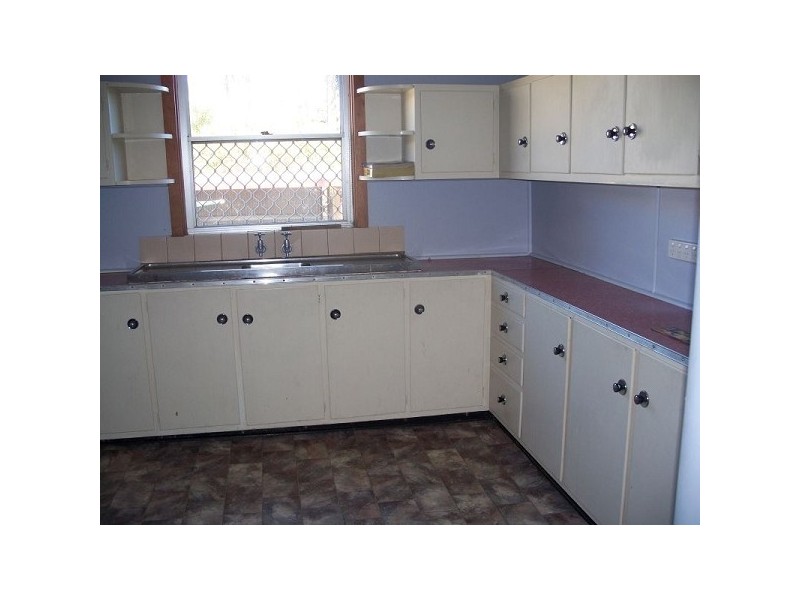 10 Margaret Street, Teralba NSW 2284