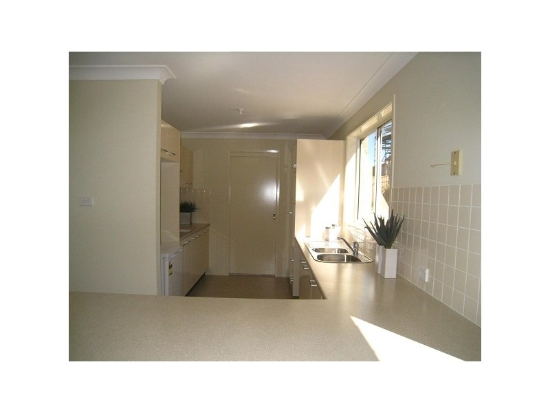 11 Melody Lane, Mount Hutton NSW 2290