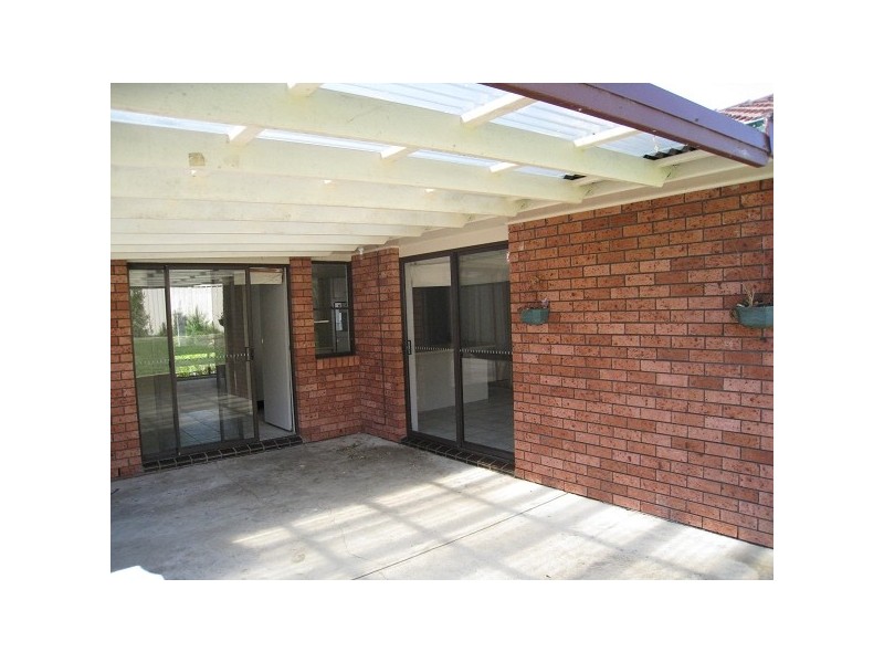 82 Regal Way, Valentine NSW 2280