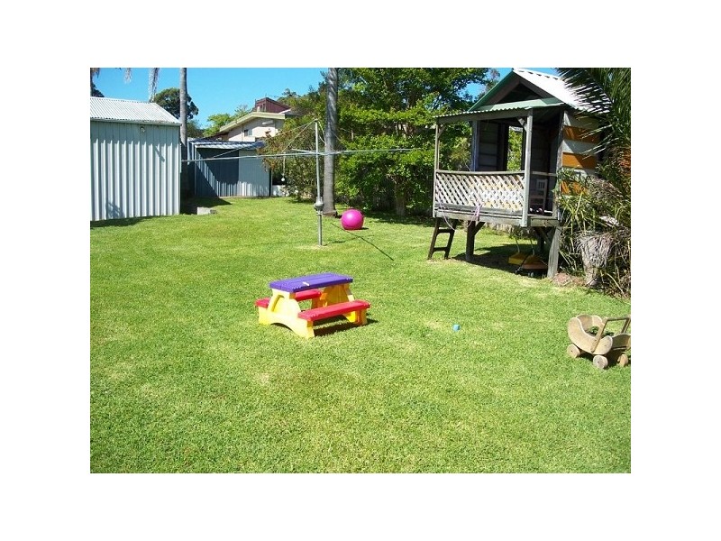34 Allambee Place, Valentine NSW 2280