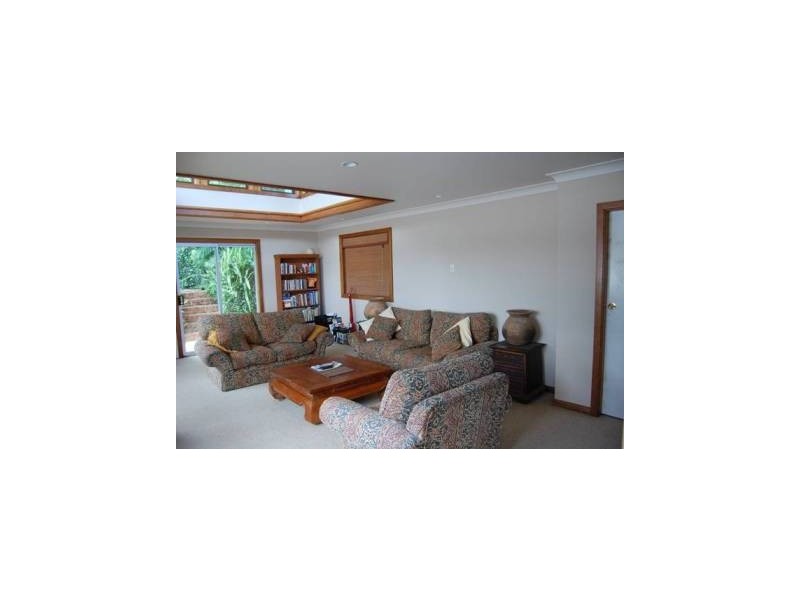 176 Marks Point Road, Marks Point NSW 2280