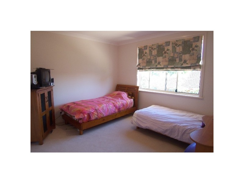 6 Dilkera Avenue, Valentine NSW 2280
