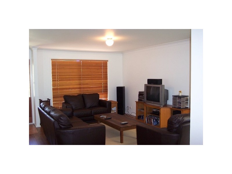 11 Bilba Crescent, Maryland NSW 2287