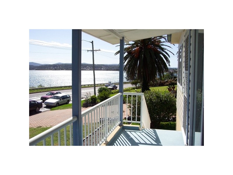 286 The Esplanade, Speers Point NSW 2284