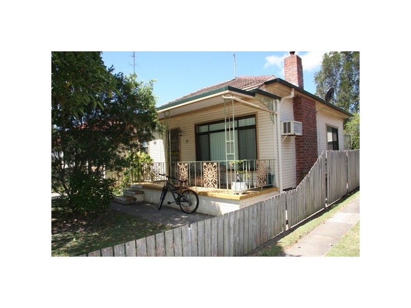 14 Edith Street, Speers Point NSW 2284