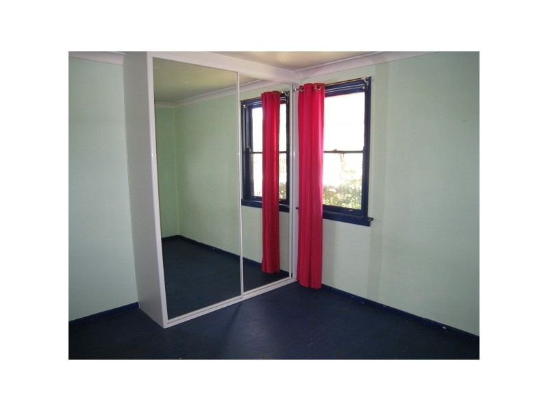 2 Alder Crescent, Gateshead NSW 2290