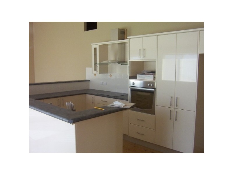 89 East Street, Warners Bay NSW 2282