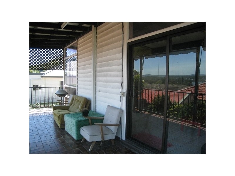 87 Thompson Road, Speers Point NSW 2284