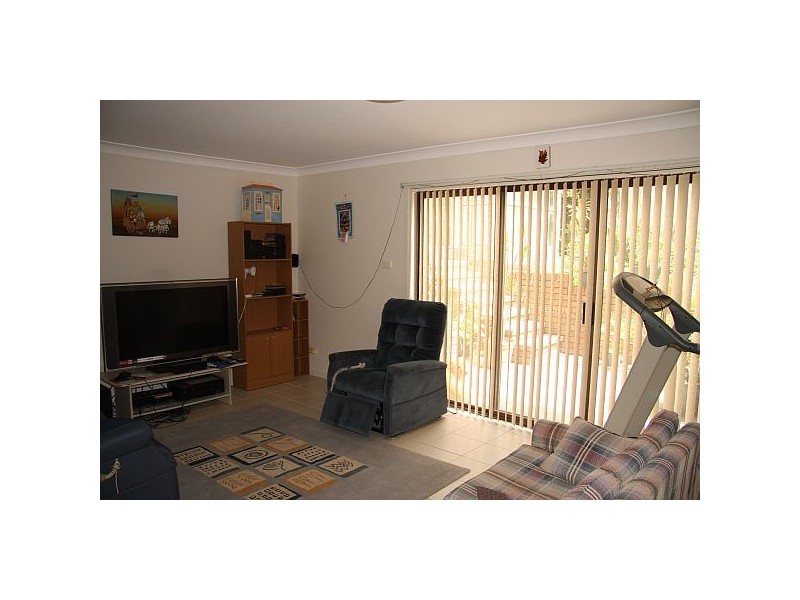 15 Rydal Road, Lakelands NSW 2282