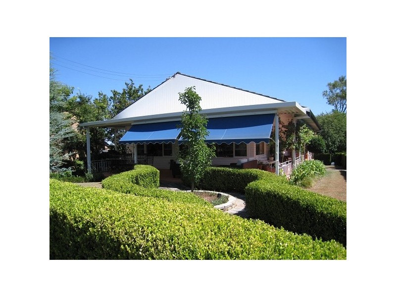 37 Croft Road, Eleebana NSW 2282