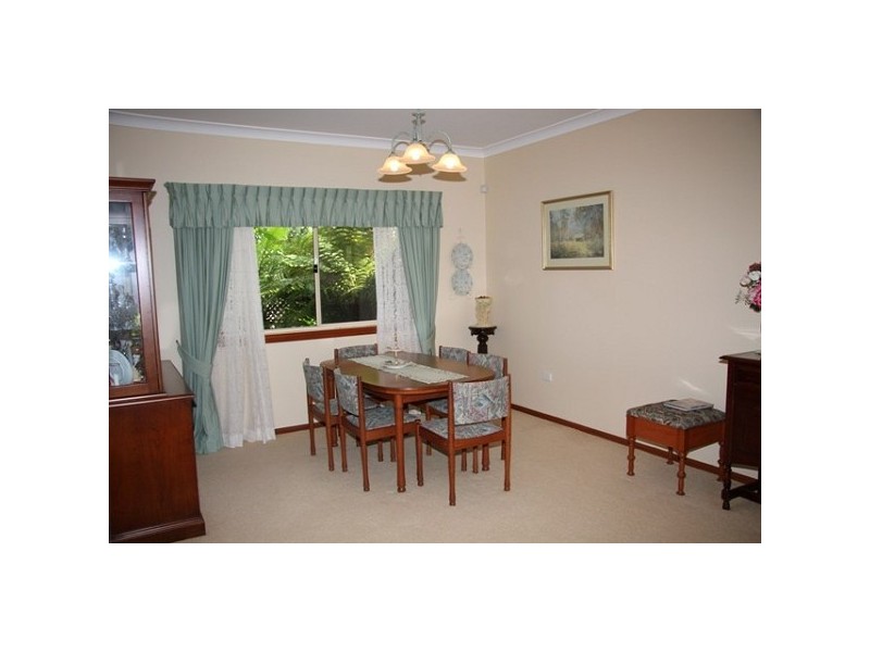10 Warwick Way, Valentine NSW 2280