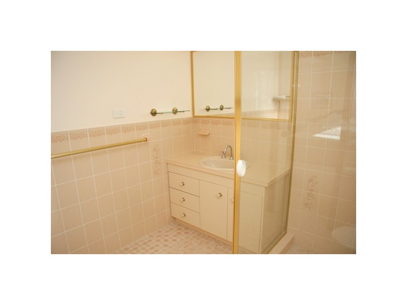 10 Warwick Way, Valentine NSW 2280