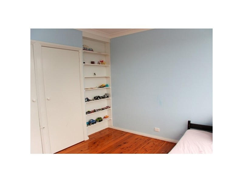 12 Lisa Avenue, Warners Bay NSW 2282