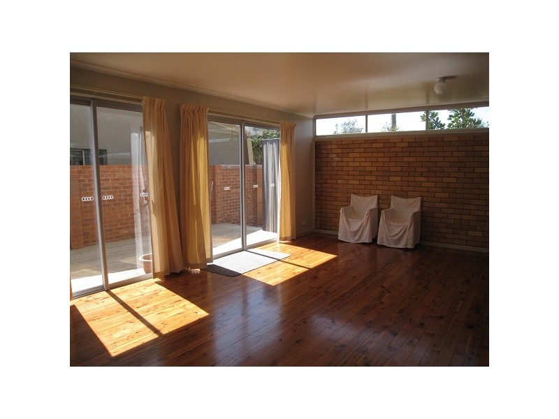 5 Ungala Road, Blacksmiths NSW 2281