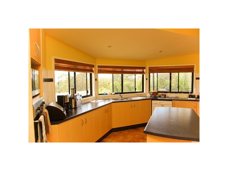 1 Espirit Close, Eleebana NSW 2282