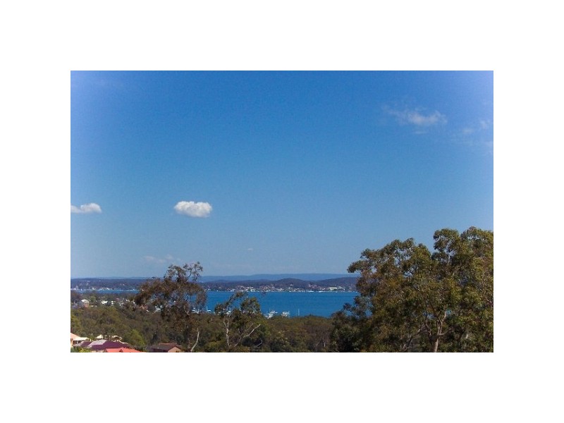 1 Espirit Close, Eleebana NSW 2282