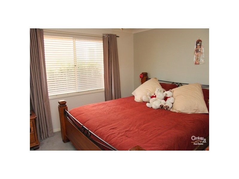 109 Regal Way, Valentine NSW 2280