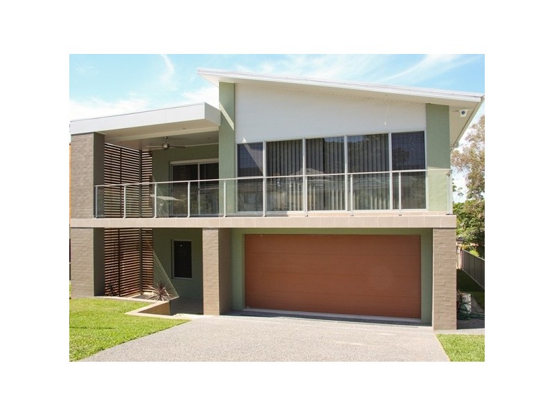 30 Fairfax Road, Warners Bay NSW 2282