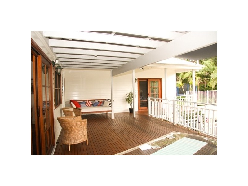 9 Thompson Road, Speers Point NSW 2284