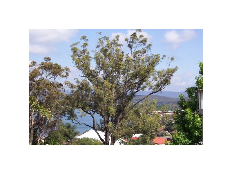 70 Thompson Road, Speers Point NSW 2284