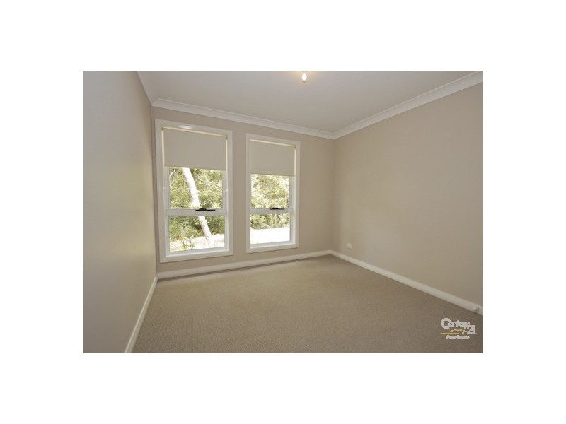 3 Lurnea Crescent, Valentine NSW 2280