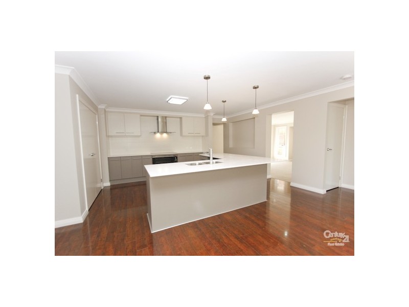 3 Lurnea Crescent, Valentine NSW 2280