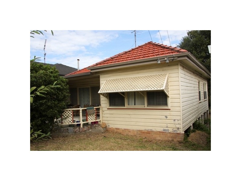 32 Warners Bay Road, Warners Bay NSW 2282