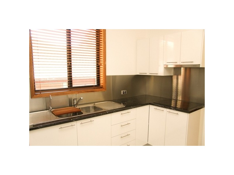 67 Kimbarra Close, Kotara NSW 2289