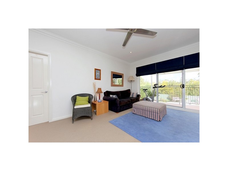 Valentine NSW 2280