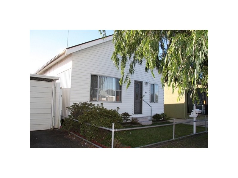 65 Maude Street, Belmont NSW 2280
