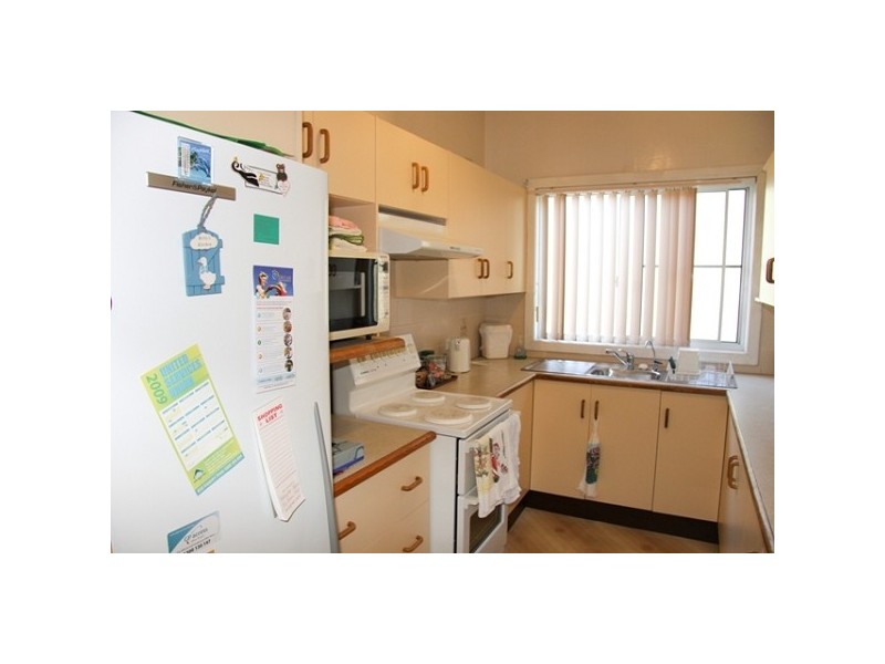 65 Maude Street, Belmont NSW 2280