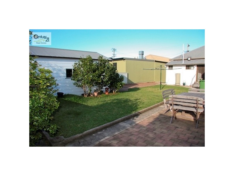 65 Maude Street, Belmont NSW 2280