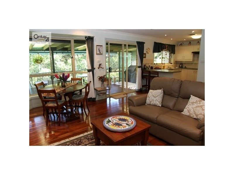 15 Leichhardt Road, Valentine NSW 2280