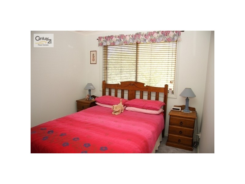 15 Leichhardt Road, Valentine NSW 2280