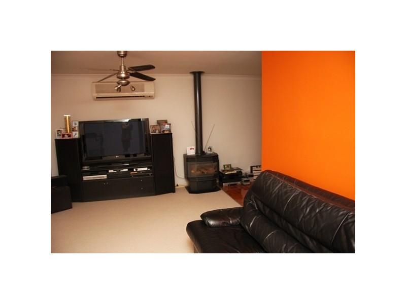 12 Munibung Road, Cardiff NSW 2285