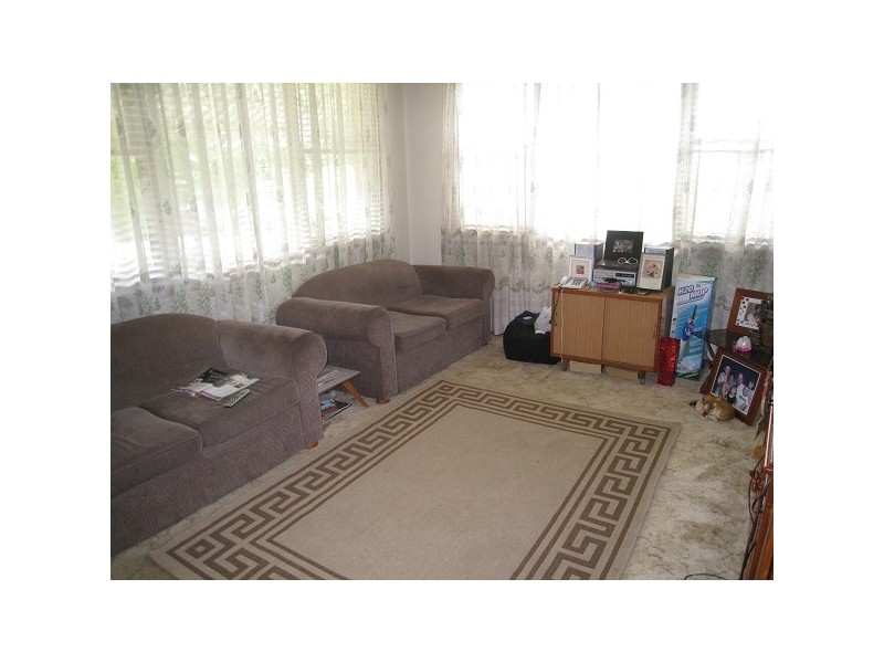 2 Rodgers Street, Teralba NSW 2284