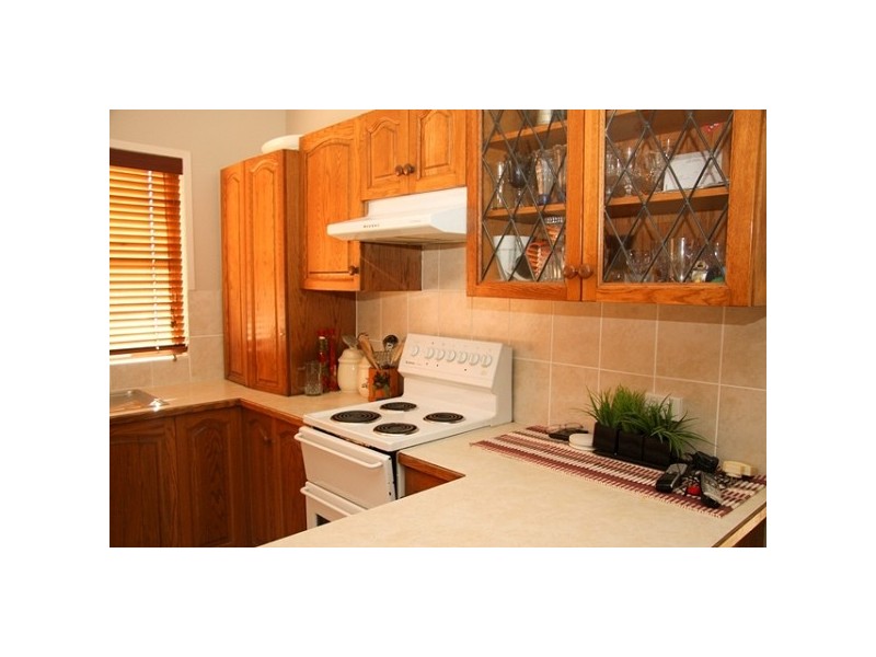 15 Bayview Street, Warners Bay NSW 2282