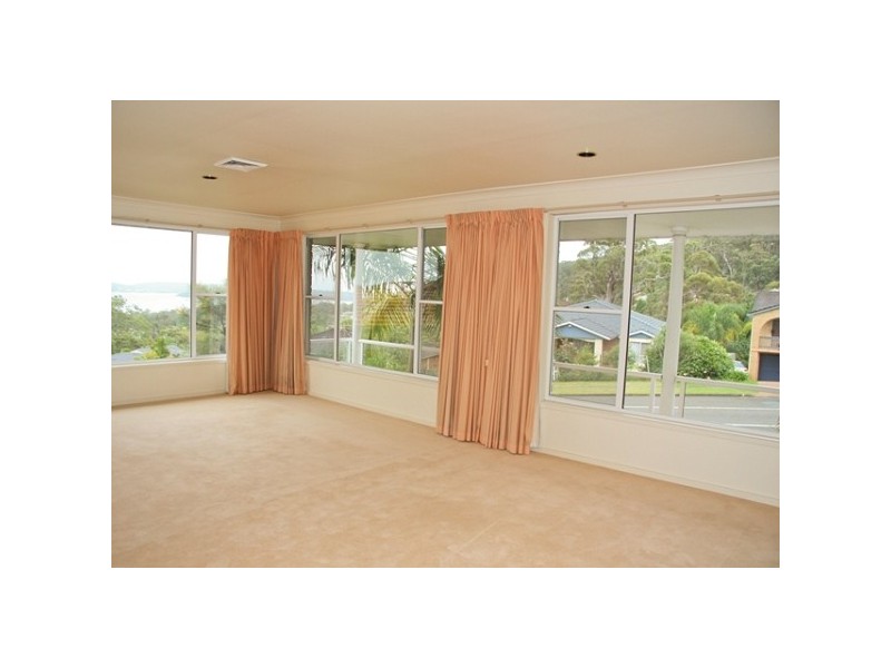 66 Wyndham Way, Eleebana NSW 2282