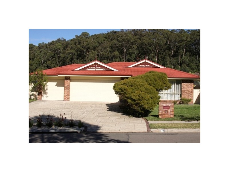 67 Greenpoint Drive, Belmont NSW 2280