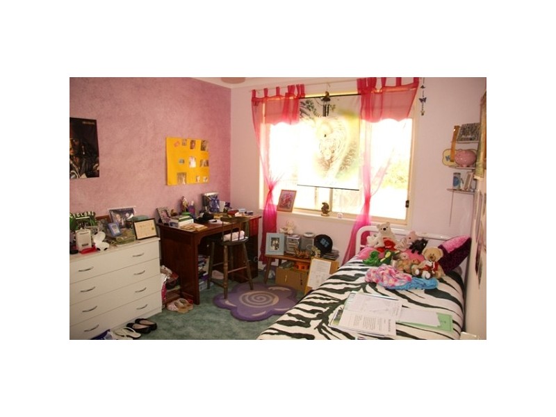 67 Greenpoint Drive, Belmont NSW 2280