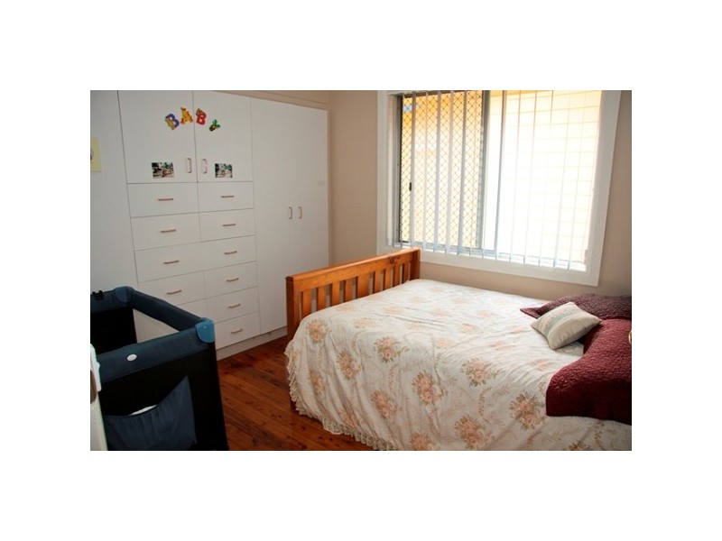 5 Moola Avenue, Valentine NSW 2280