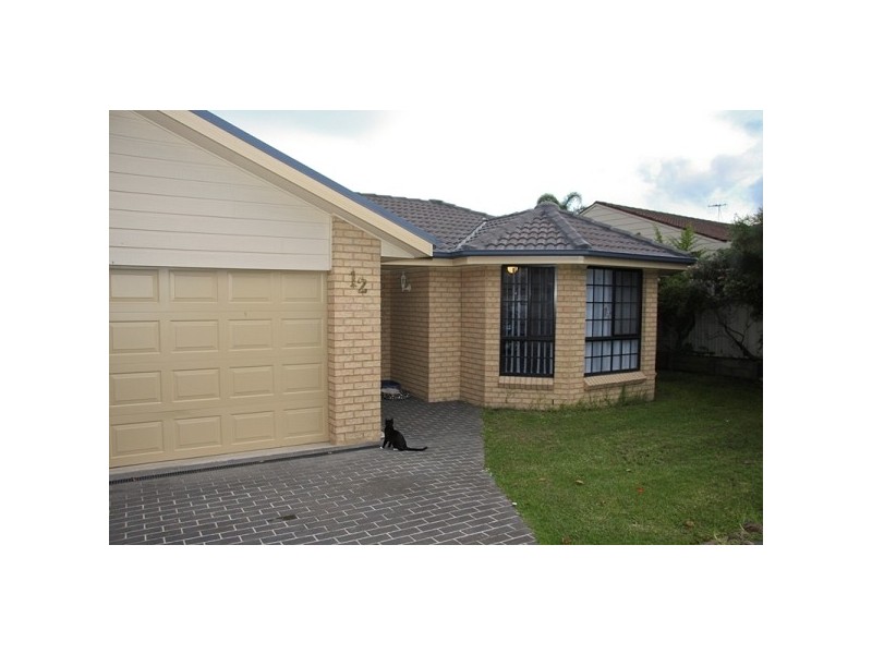 12 Ruswell Avenue, Warners Bay NSW 2282