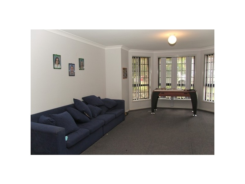 12 Ruswell Avenue, Warners Bay NSW 2282