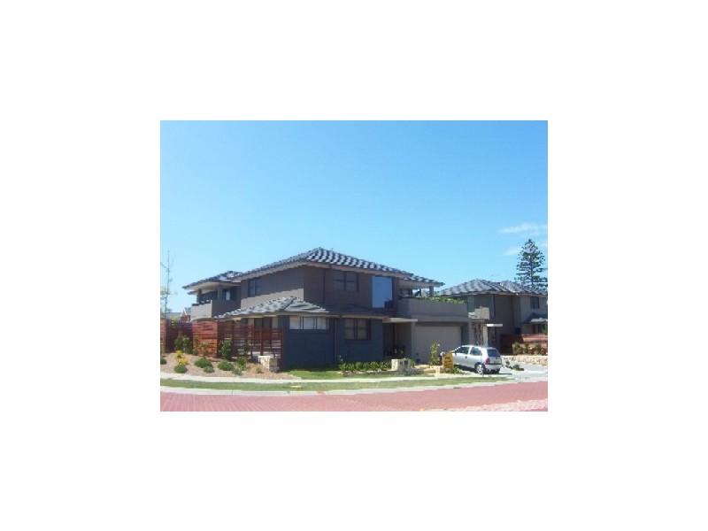 83 Geraldton Drive, Redhead NSW 2290