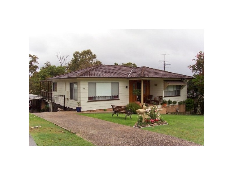 11 Bati Street, Charlestown NSW 2290