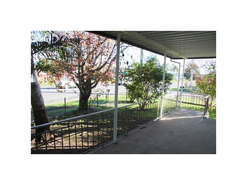 3 Warners Bay Road, Warners Bay NSW 2282