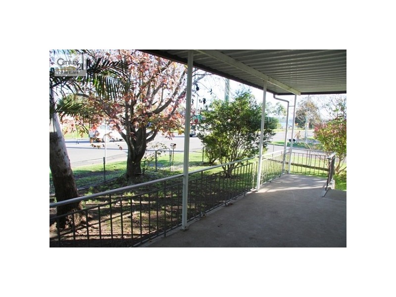 3 Warners Bay Road, Warners Bay NSW 2282