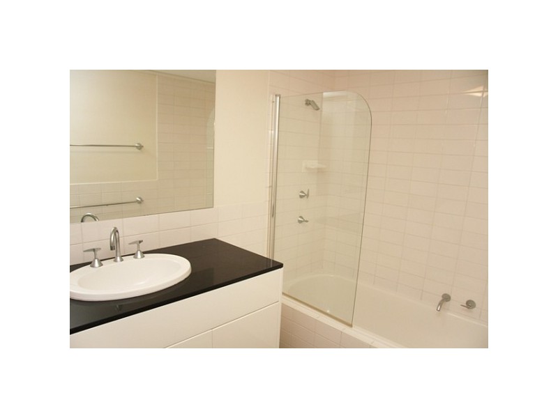 1/490 – 492 The Esplanade, Warners Bay NSW 2282